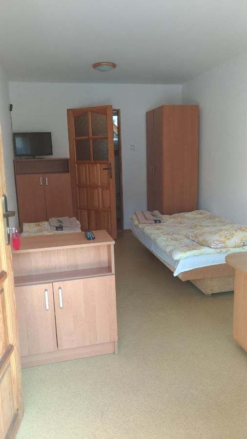 Pod Debem Apartment Pobierowo Bagian luar foto