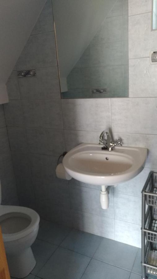 Pod Debem Apartment Pobierowo Bagian luar foto