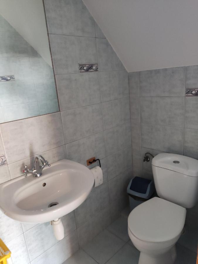 Pod Debem Apartment Pobierowo Bagian luar foto